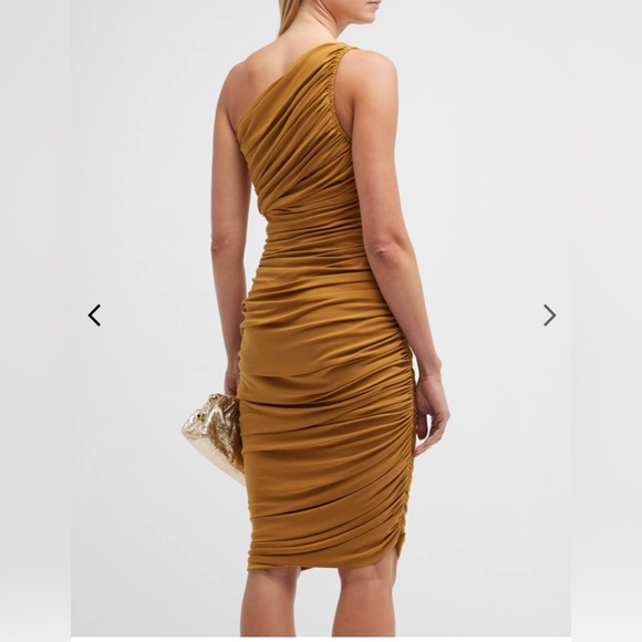 Revolve Norma Kamali Women’s One Shoulder Midi Dress - Picture 7 of 8